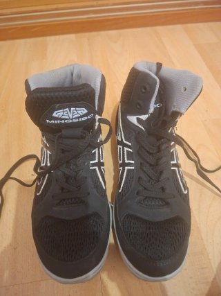 Zapatillas MINGSIBO Negras y Blancas