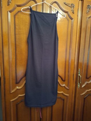 Vestido negro básico