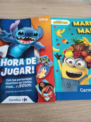 2 Álbumes de Cromos Disney y Minions