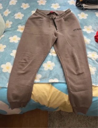 Pantalón de chándal Guess marrón