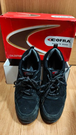 Zapatillas de seguridad Cofra negras