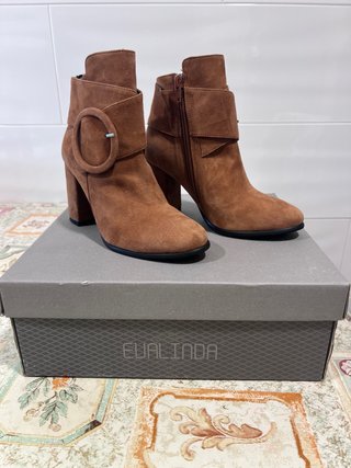 Botines Evalinda camel Talla 35 sin estrenar