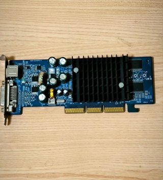 Tarjeta Gráfica NVIDIA GeForce FX 5200 128MB