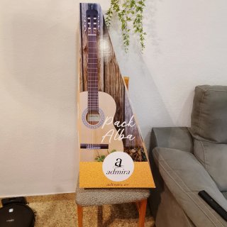 Pack Guitarra Clásica Admira Alba 3/4