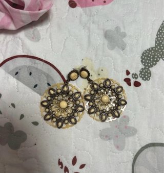 Pendientes con diseño circular