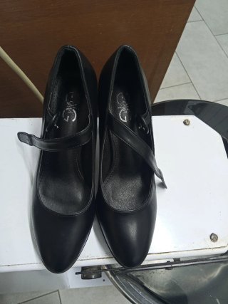 Scarpe donna eleganti nere