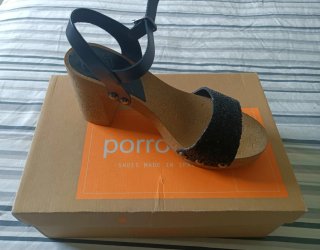 Sandalias Porronet tacón madera negras