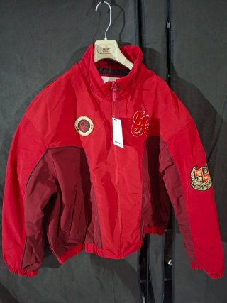 Cazadora Bomber Bershka Roja y Marrón