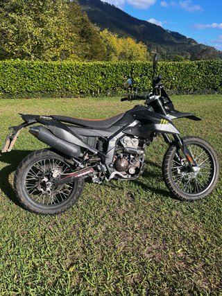 UM DSR EX 125cc