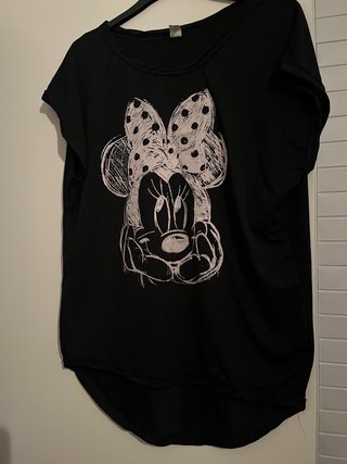 Camiseta Negra Minnie Mouse