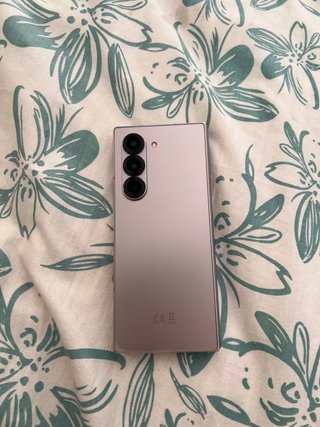 Samsung Galaxy Z Fold 6