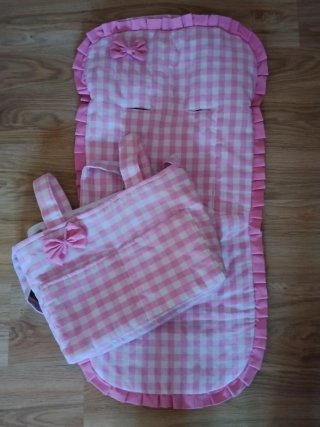 Colchoneta y bolso silla bebé