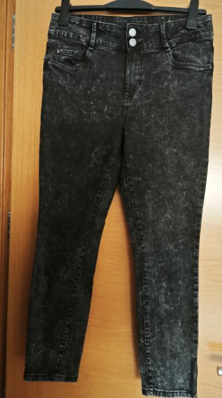 Vaqueros C&A Negros Talla 40