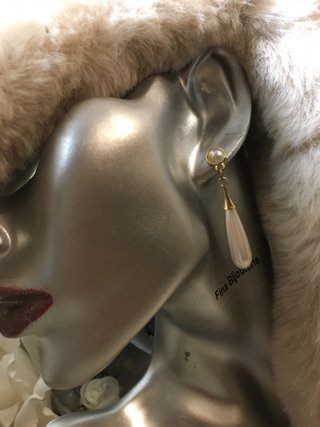 Pendientes Largos con Perla en Lagrima Novias