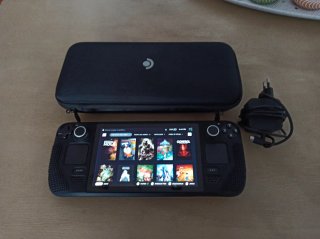 Steam Deck LCD 256GB + Micro SD 64GB