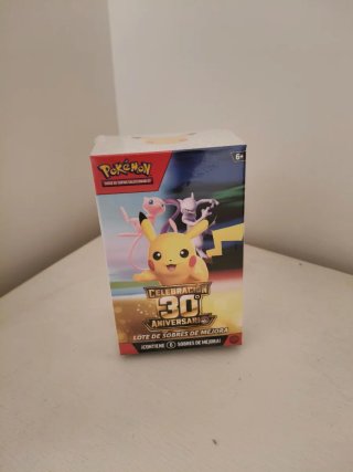 Pokémon TCG 30 Aniversario Booster Bundle