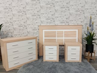 Conjunto: Cabecero, Cómoda y Mesitas