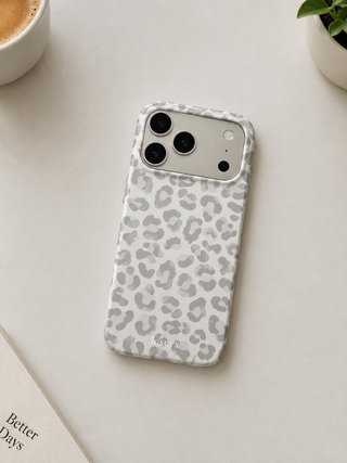 Cover iPhone 18 Pro leopardata