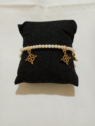Pulsera de Perlas con 5 Nudos de Bruja