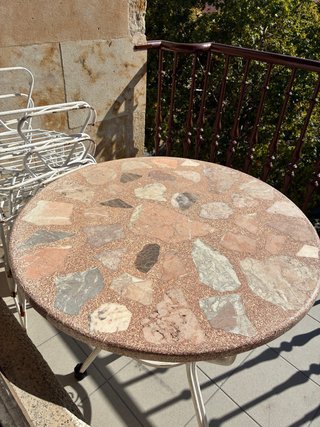 Mesa de Jardín de Forja y Piedra