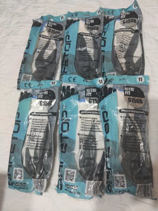 Guantes Trabajo hombre T 11. Nitrilo 6x5€,Nuevos
