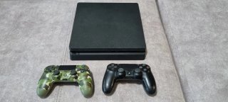 Ps4 Slim 1TB+2 mandos