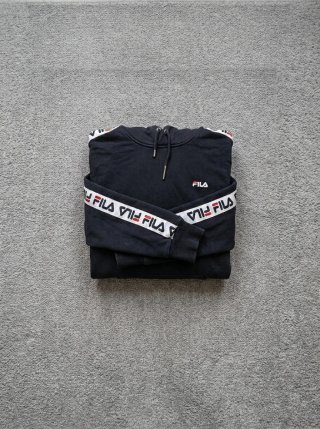 Sudadera Fila Negra con Capucha