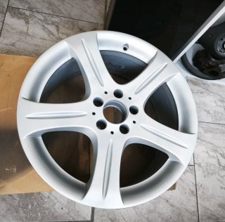 Llanta Mercedes 18 CLS