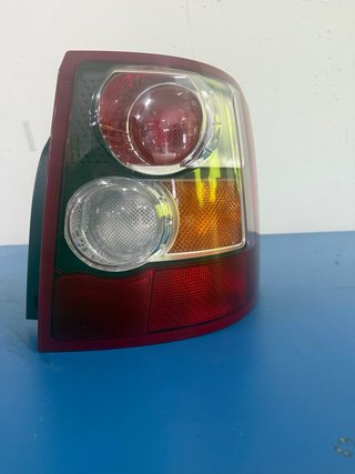 Faro Trasero Derecho Land Rover