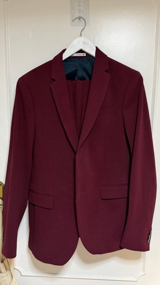 Traje Zara Granate Talla M.