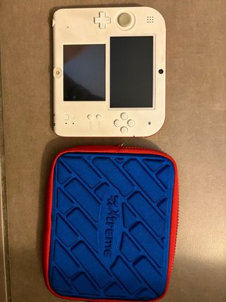 Nintendo 2DS Bianco