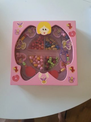 Set de collares y cuentas para niños