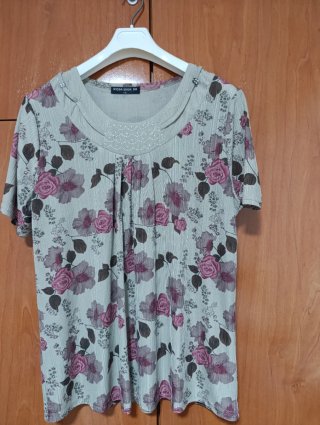 Blusa MODA SHUN DA floral talla L