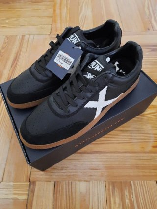 Zapatillas Munich Negras Talla 45 Nuevas