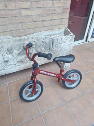 Bicicleta sin pedales Chicco Red Bullet
