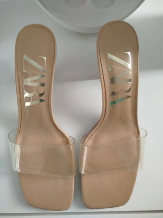 Sandalias de tacón de Zara