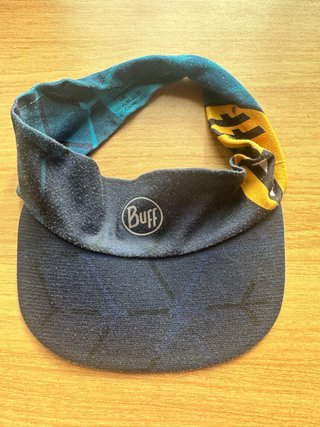 Visera Buff Azul trail running