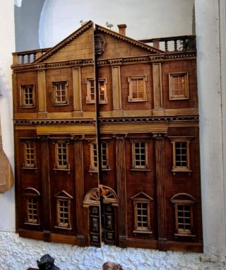 Casa di Bambole in Legno di Grandi Dimensioni
