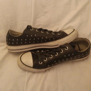 Converse Negras Tachuelas Talla 39.5