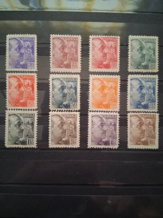 Serie Completa Sellos España 1939 General Franco.