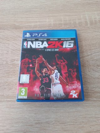 NBA 2K16 (PlayStation 4)