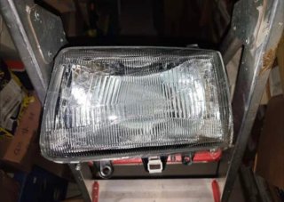 Óptica Delantera Derecha Toyota Hilux