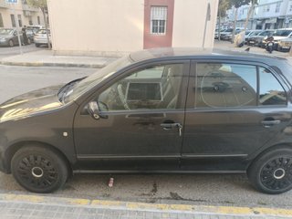 Dacia 2005