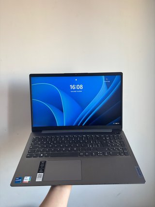 Lenovo IdeaPad 3 i7-13620H 16GB 512GB