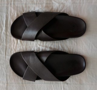 Chanclas de cuero marrón chocolate