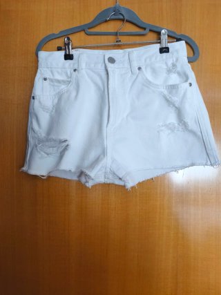 Pull&Bear Pantalón Corto Vaquero Blanco