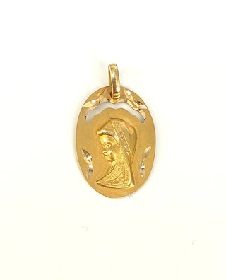 Medalla Virgen de oro de 18k, 1.11 g.