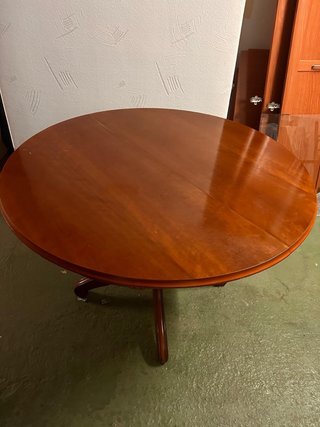 Mesa redonda extensible madera. 1,50x1,08x76 abier