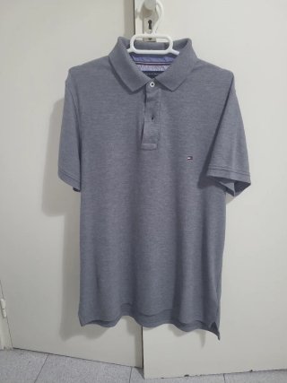 Polo Tommy Hilfiger Gris