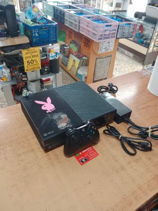 CONSOLA MICROSOFT XBOX ONE 500GB CON MANDO CABLES